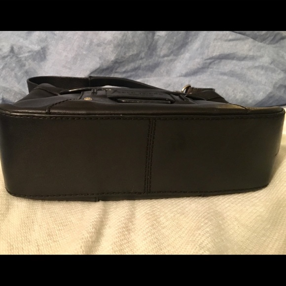 Black Leather Kate Spade bag - Picture 3 of 8